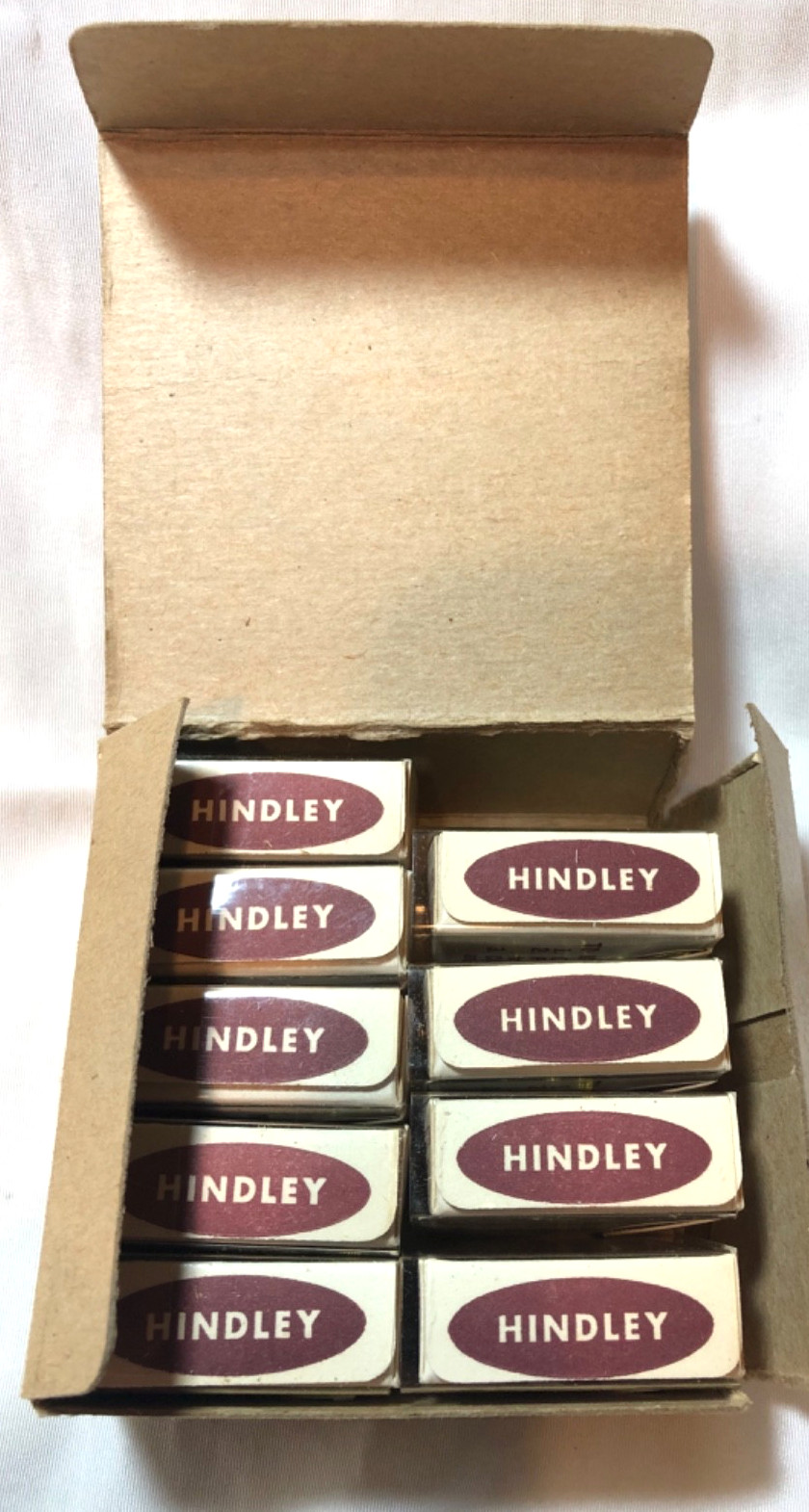 NOS 1950’s HINDLEY Shoulder Hooks U 412 1/2 – 5pcs 9 boxes gold colored A88