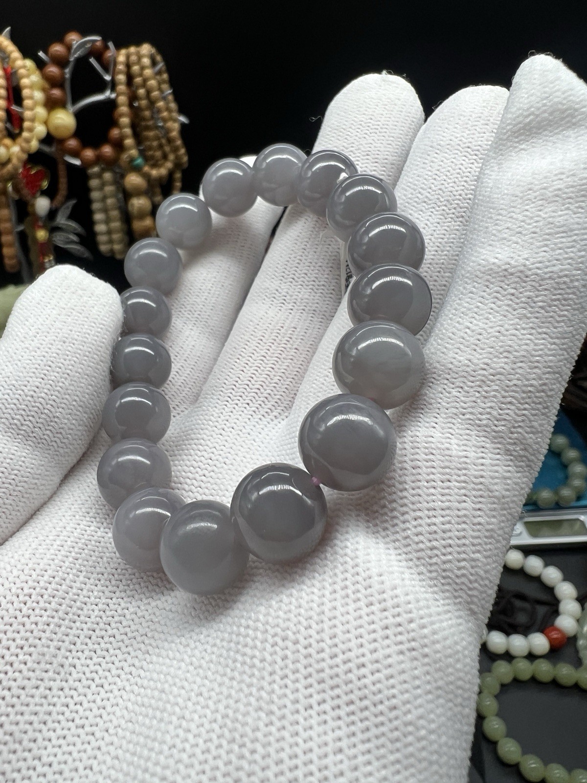12mm Qinghai Hetian Yu Icy Smoky Purple Bracelet 青海和田玉冰烟紫手串
