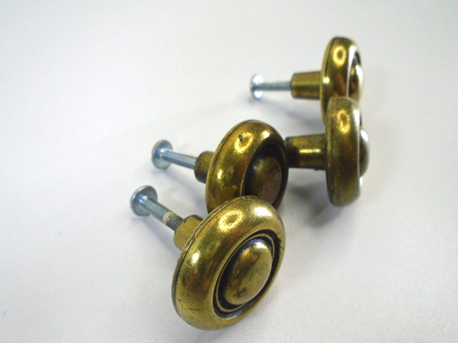 Vtg Brass Bullseye Knobs Set 4pc 1-1/4″ Round Dresser Drawer Cabinet Knobs