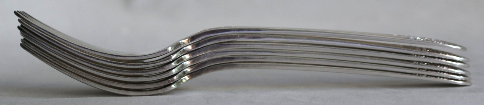 6 Wm Rogers Original Rogers SILVER MIST/MARIGOLD Dinner Forks