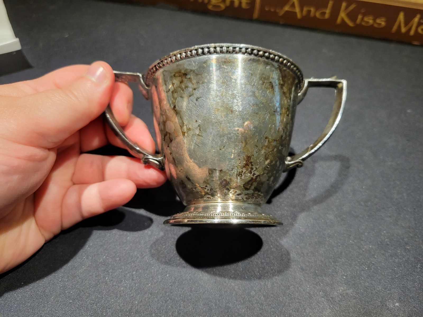 Silver-plated sugar bowl By Lakewood And Oneida Community Ltd