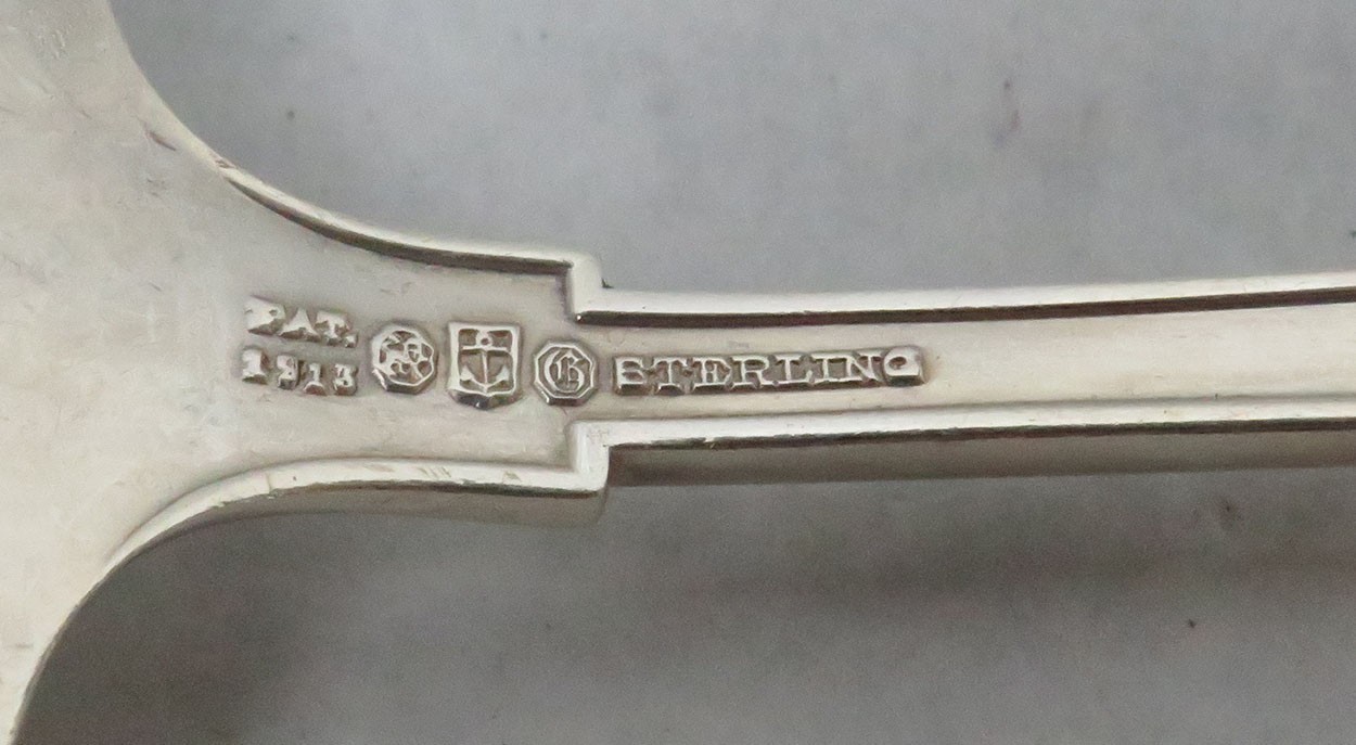 GORHAM ETRUSCAN STERLING SILVER 7 7/8″ TOMATO SERVER