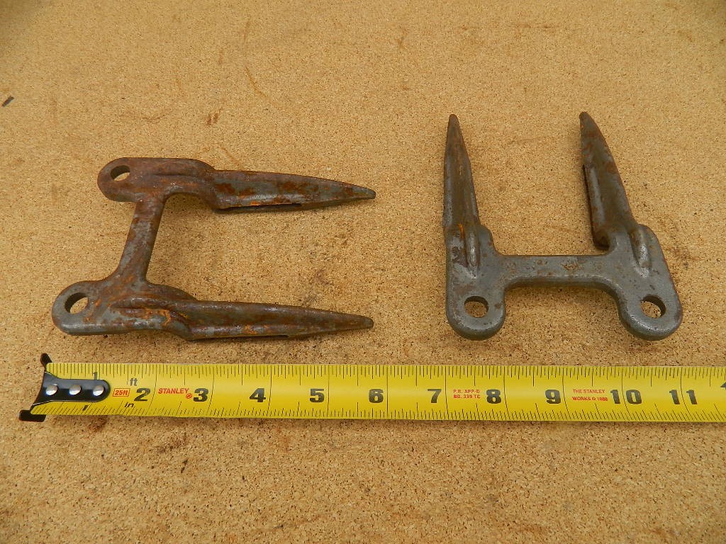 Lot of 24 Antique Farm Machinery Teeth Forks Tines Vintage Steampunk Cast Iron