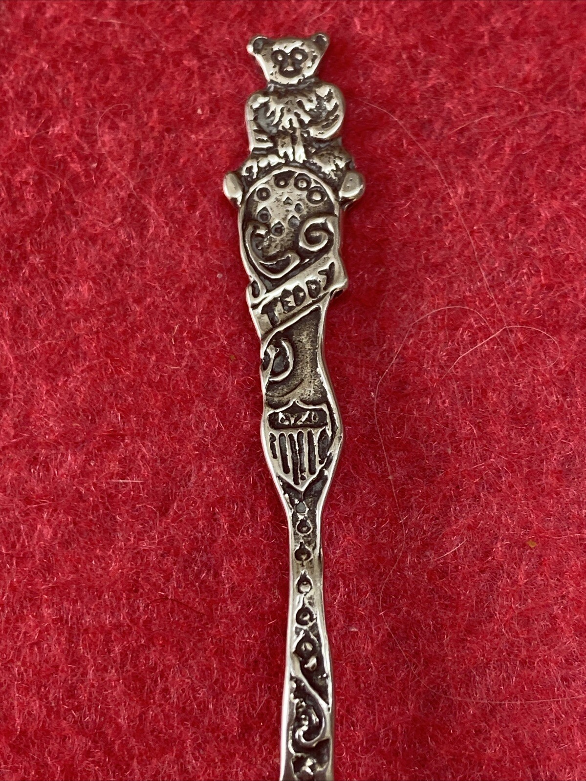 RARE! President Theodore Roosevelt Teddy Bear 2 3/8″ Sterling Silver Salt Spoon