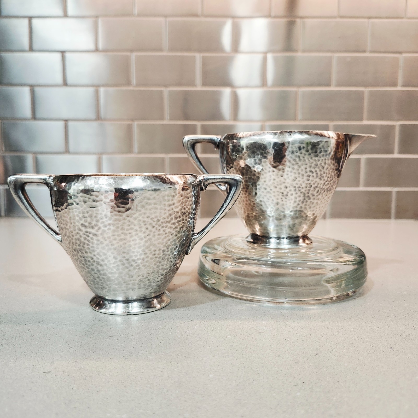 Meriden S.P. Co Vintage Hammered Cream & Sugar Set International Silver Co #3602