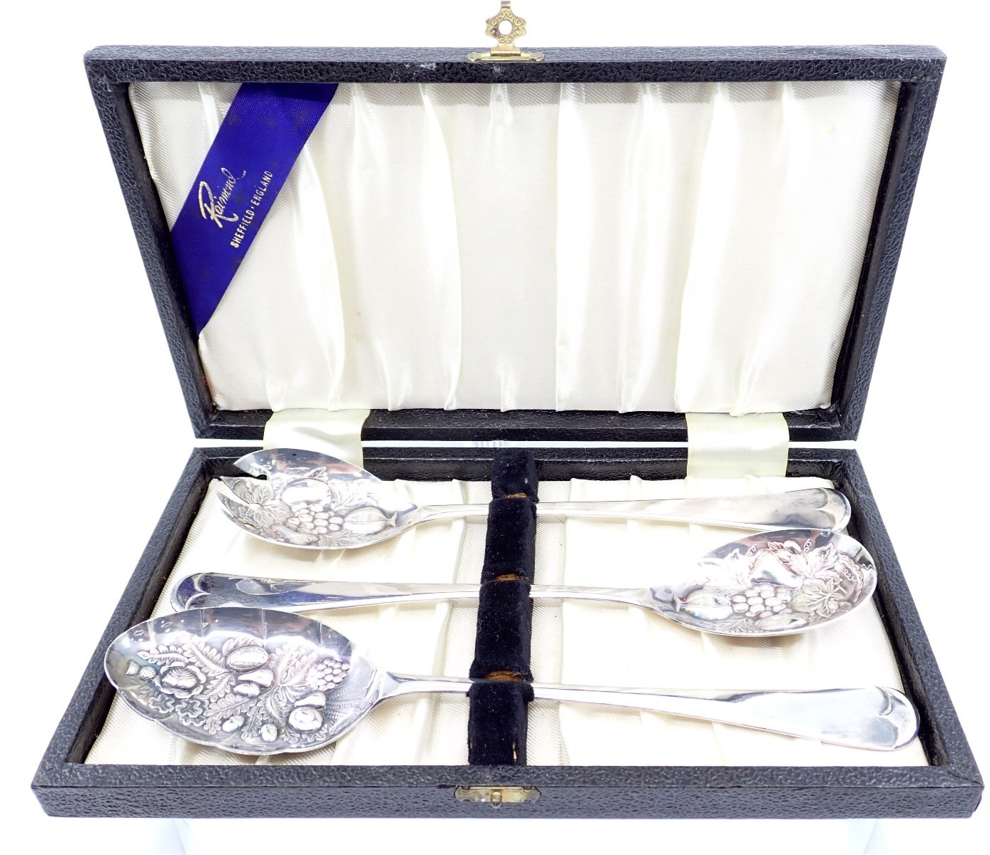 Vintage Raimond EPNS Sheffield England Embossed Fruit Preserve Spoon Set w/ Box
