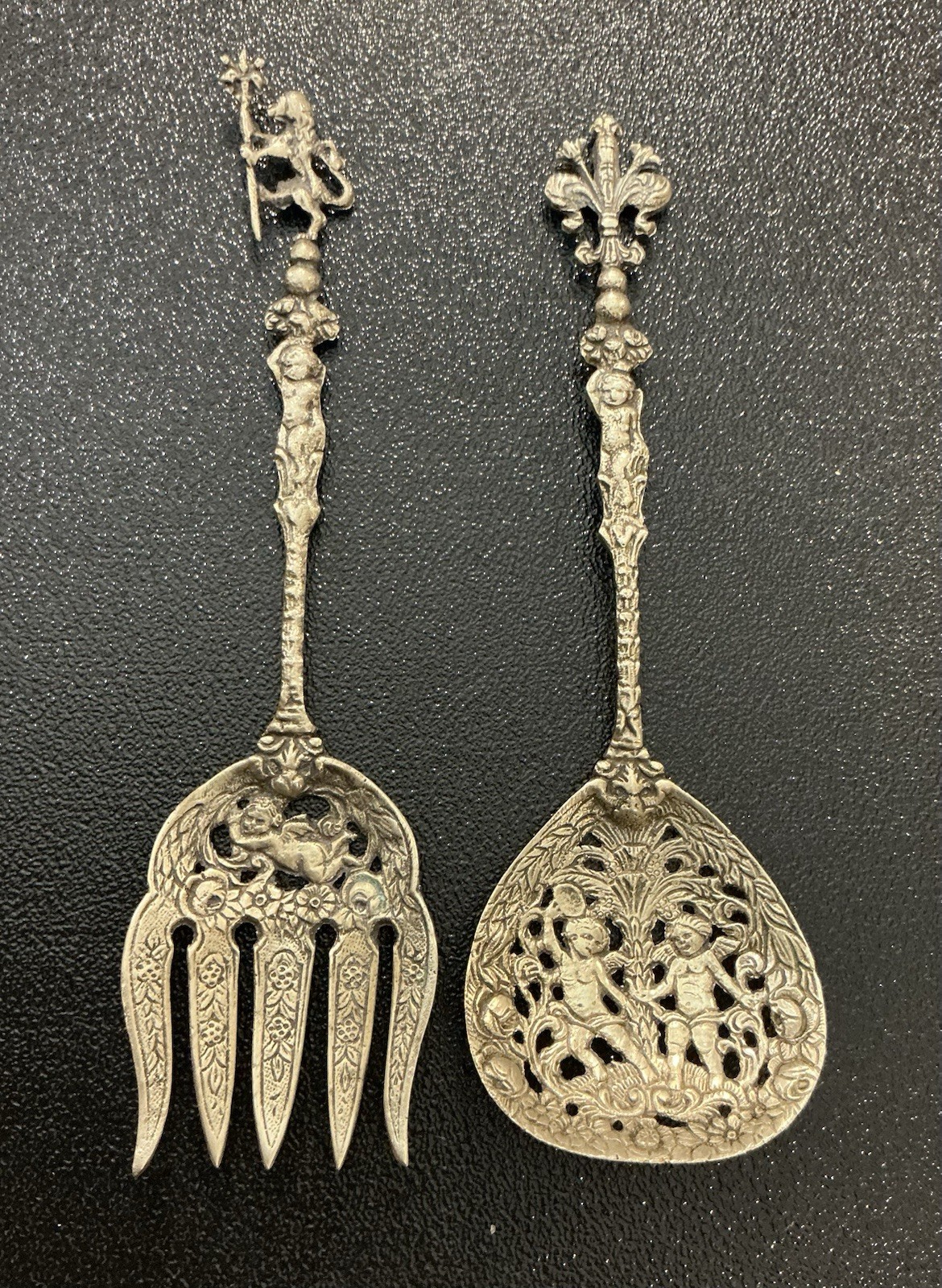 UGO BELLINI Ornate Silver Plate SERVING SPOON AND FORK Cherub Italy Vintage