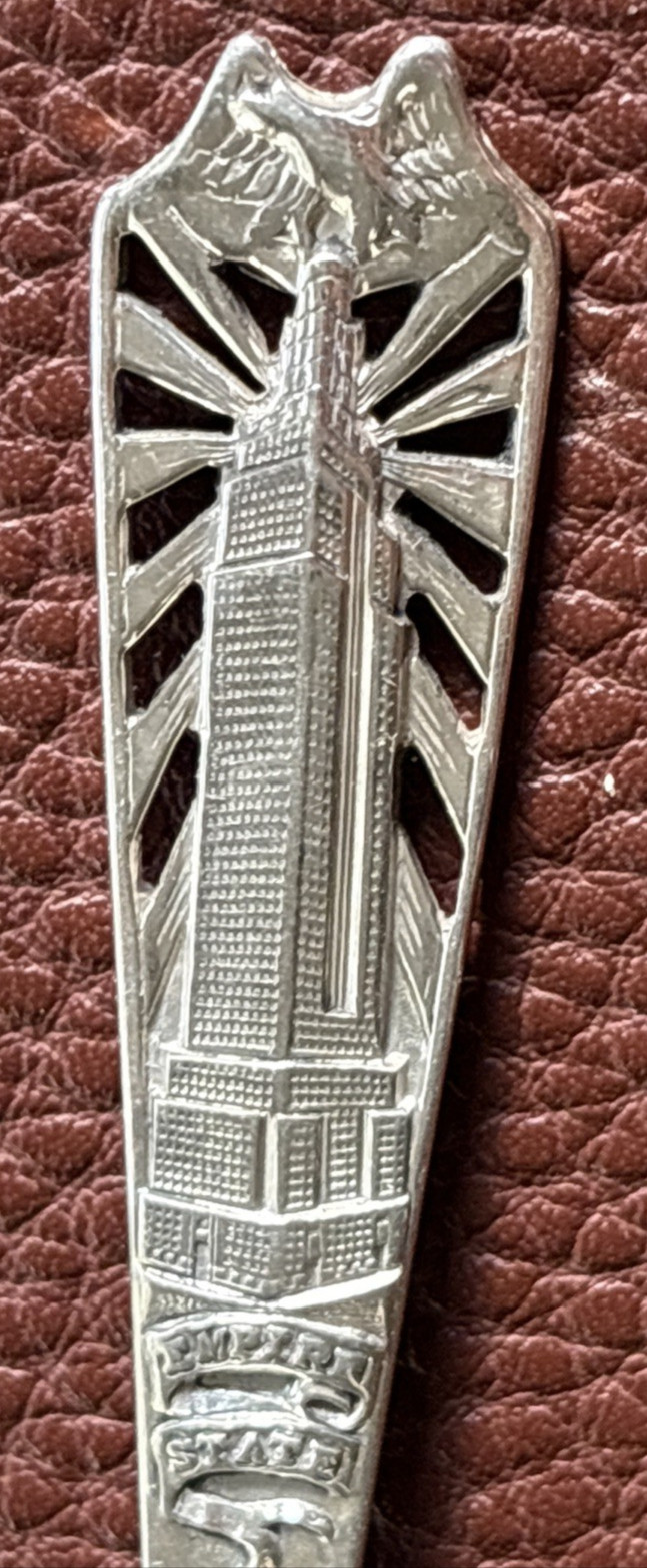 Empire State Building 1939 Worlds Fair New York 5.1″ Sterling Souvenir Spoon 17g