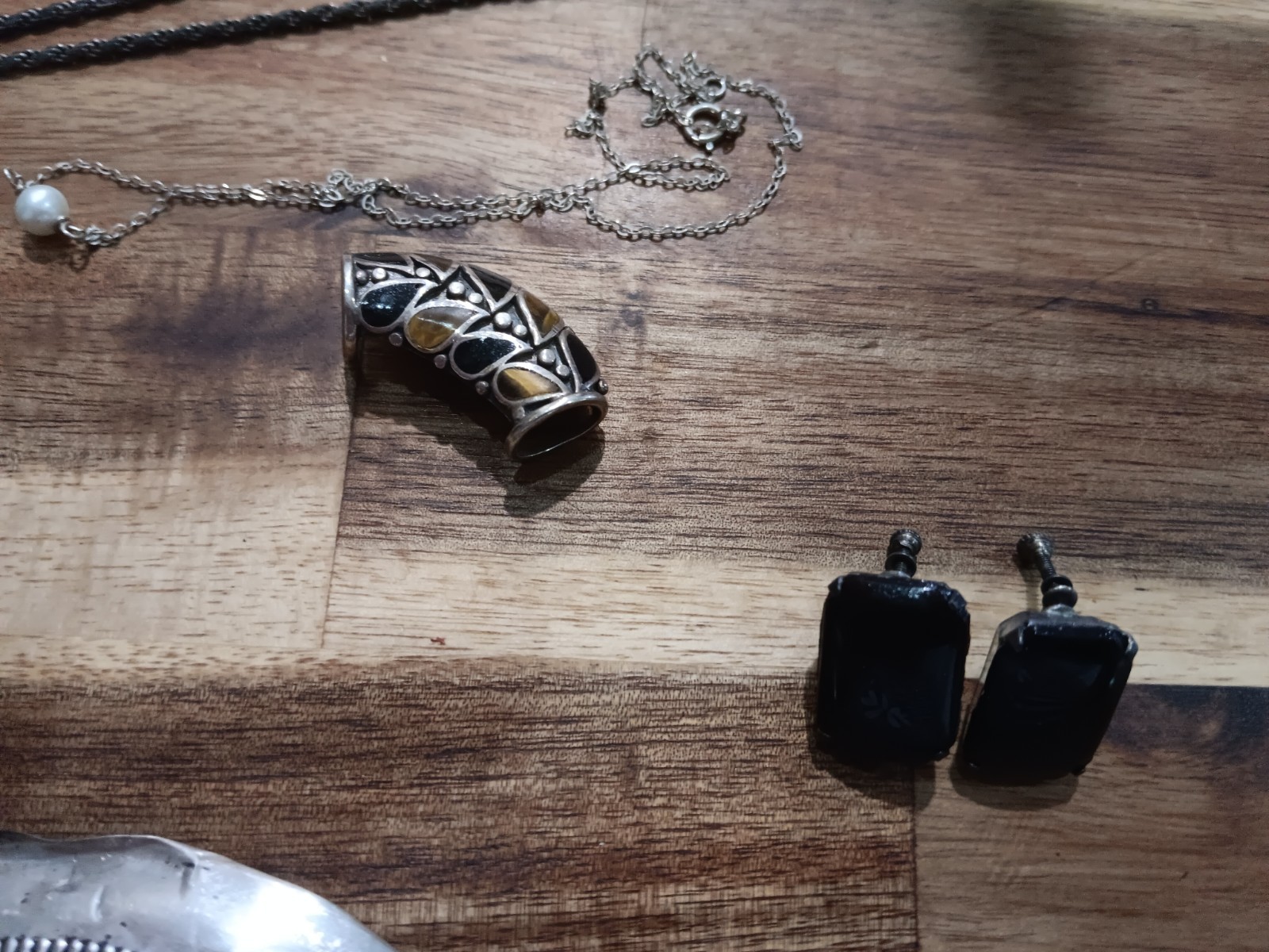 35 Grams Sterling Silver Mixed Scrap & Jewelry