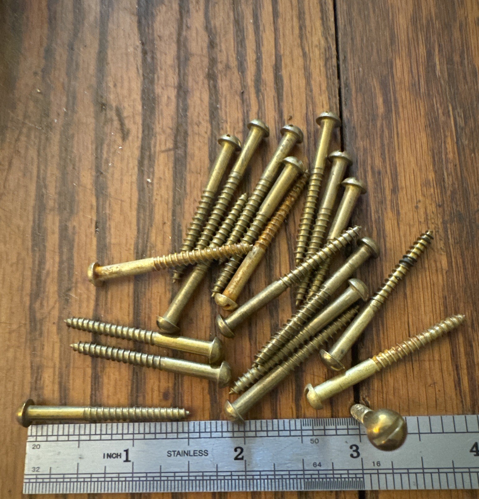 #6 X 1-1/2” Wood Screws Antique Slotted Round Head USA Made Brass Free Ship