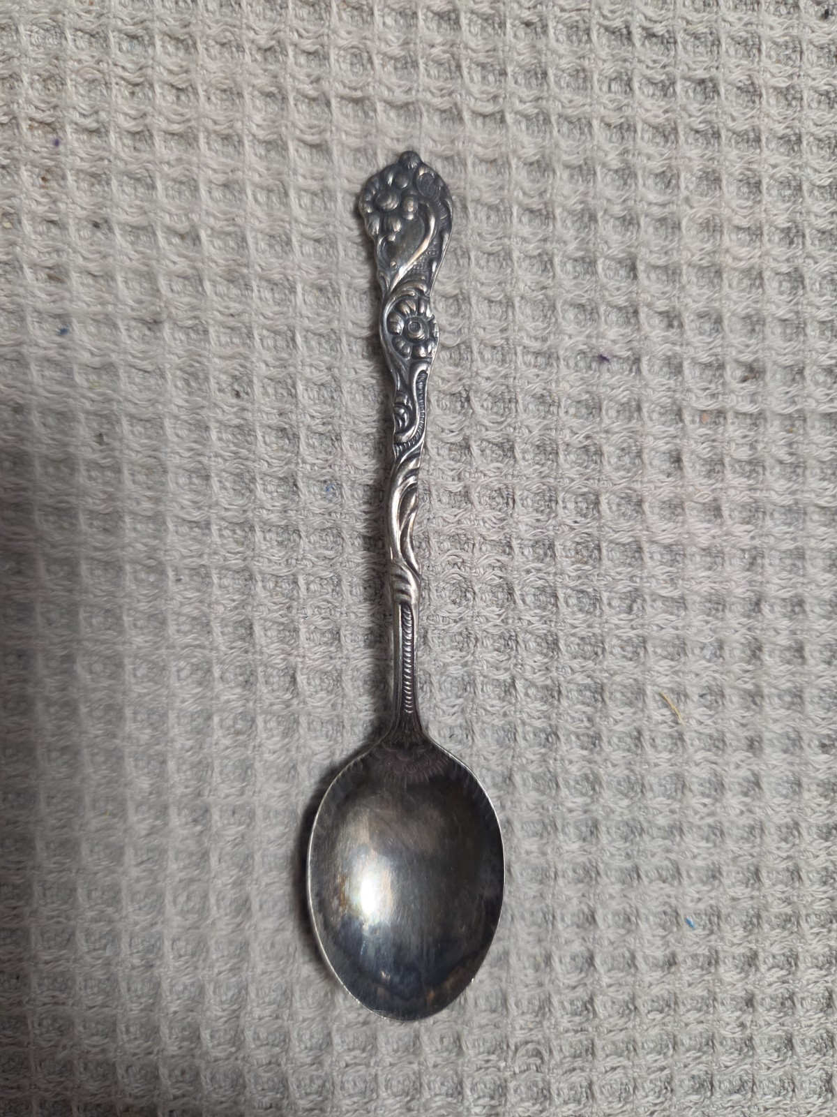 Nils Johan E.P.N.S. ALP Sweden Vintage Antique 4″ Demitasse Spoon w/Flora Design