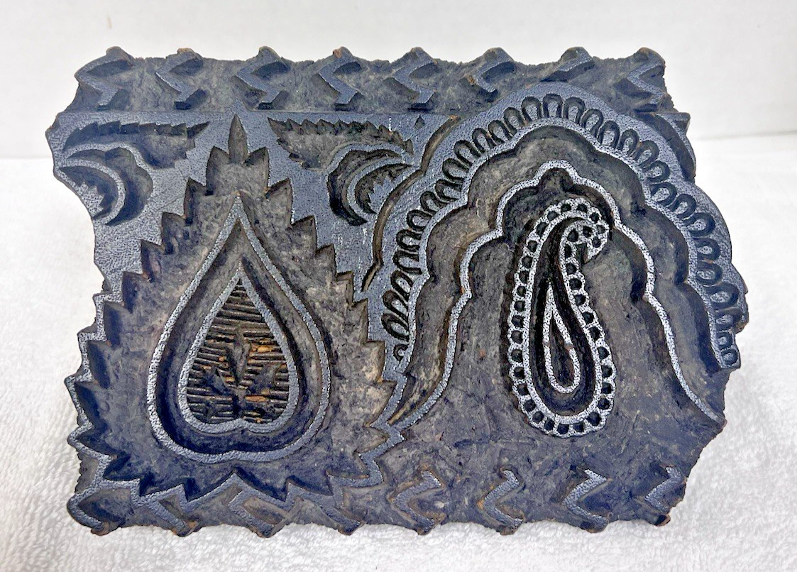 Antique Paisley Wood Carved Wallpaper Fabric Printing Black LARGE 7 3/4 x 5 1/4