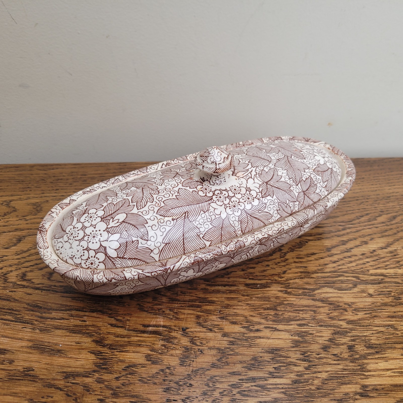 Victorian Razor Toiletry box Sheet printed brown transferware B.W&M c1880