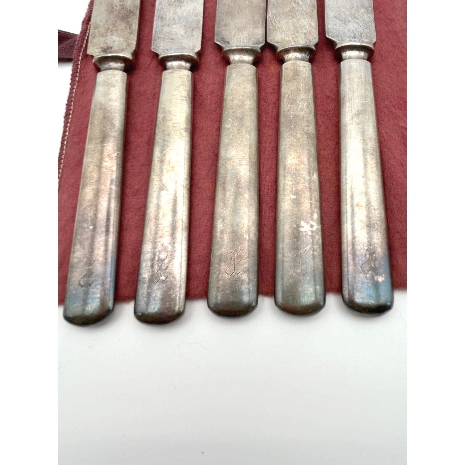 Antique 1847 Rogers Bros 16 DWT Silverplate Blunt Dinner Knives Set of 5