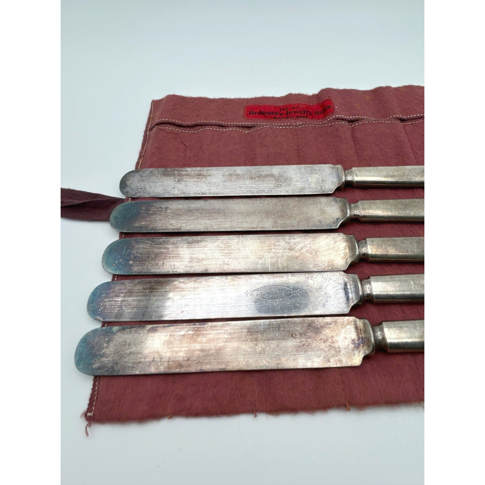 Antique 1847 Rogers Bros 16 DWT Silverplate Blunt Dinner Knives Set of 5