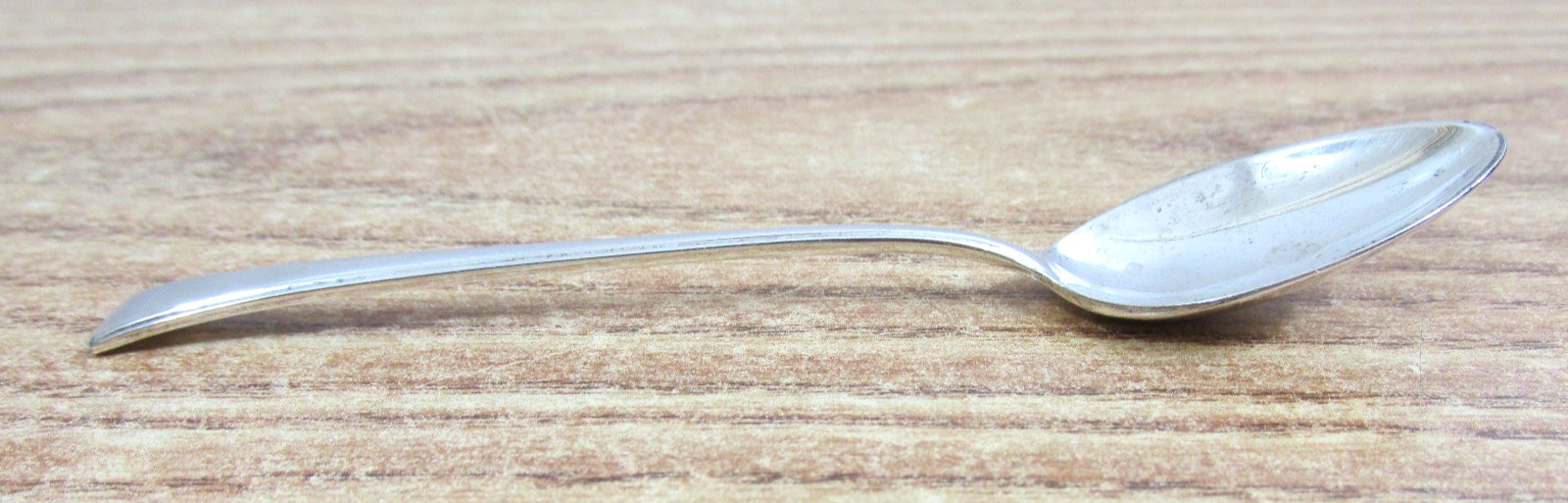 FINE ARTS STERLING SILVER DEMITASSE SPOON – TRANQUILLITY – 4 3/16″ LENGTH – 10g