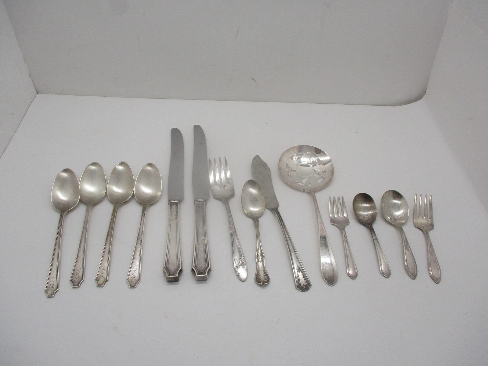 Vintage Silverplate Lot, Forks, Knives Spoons, Etc