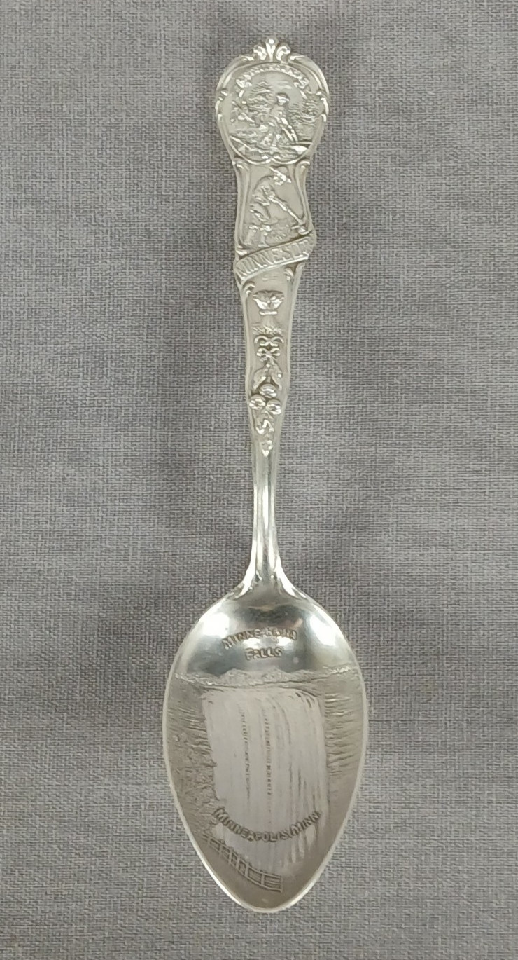Watson Minne Ha Ha Falls Demitasse Size Sterling Silver Souvenir Spoon