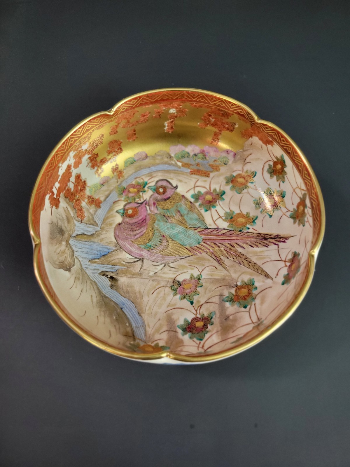 1850- 1899 Japanese Meiji Period Satsuma Bowl Signed Shimazu Clan 8.5″ EUC