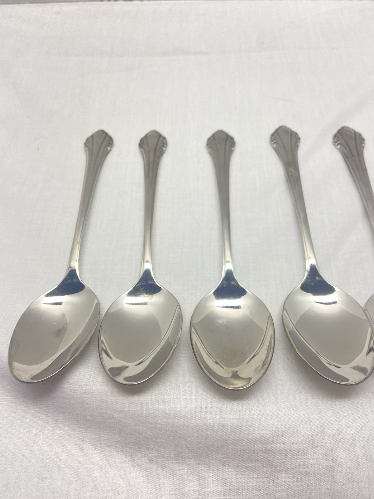 8 ~ 1881 Rogers Oneida LTD Bittersweet Repose Stainless Flatware Soup Spoons `