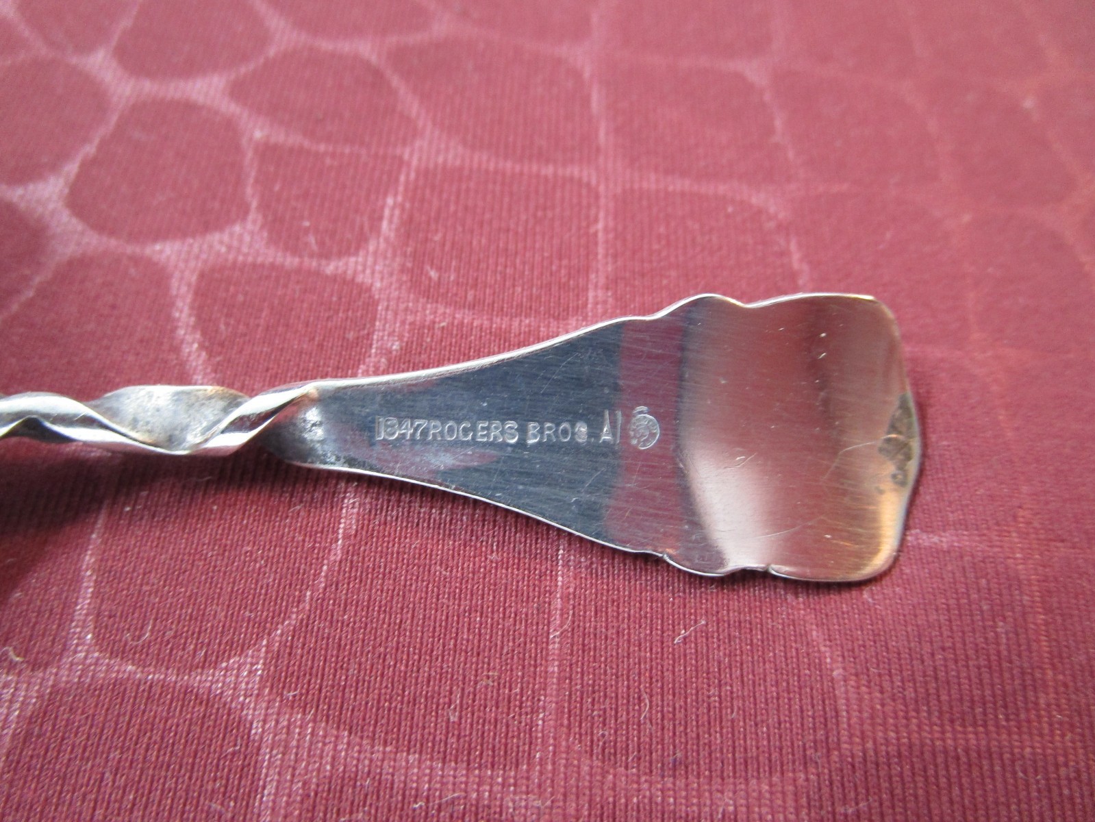 Unknown Pattern Tea Caddy Spoon Rogers Silverplate 1891 No Monogram sw