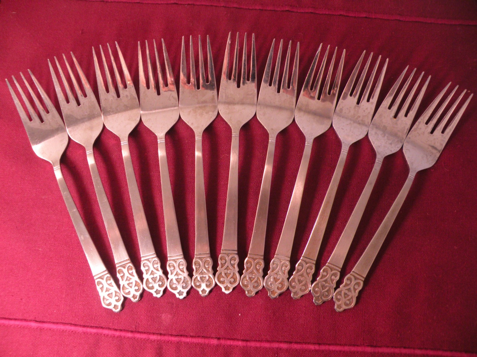 Set Of 11 Salad Forks Doric Rogers International Stainless Steel Flatware 6 3/4″