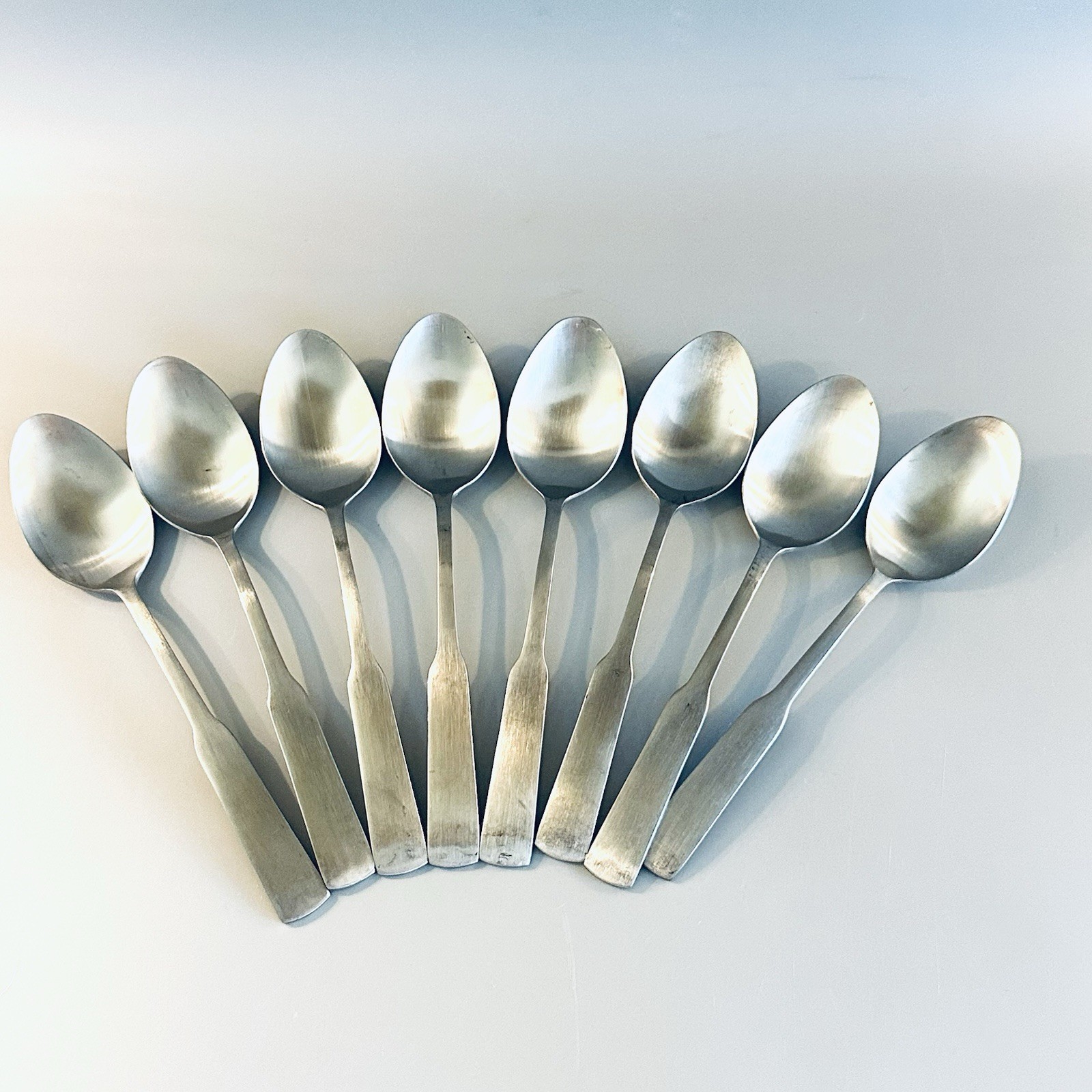 8 Vtg Stainless ROGERS ROBERTS Soup Oval Place Spoons Spoon Flatware set