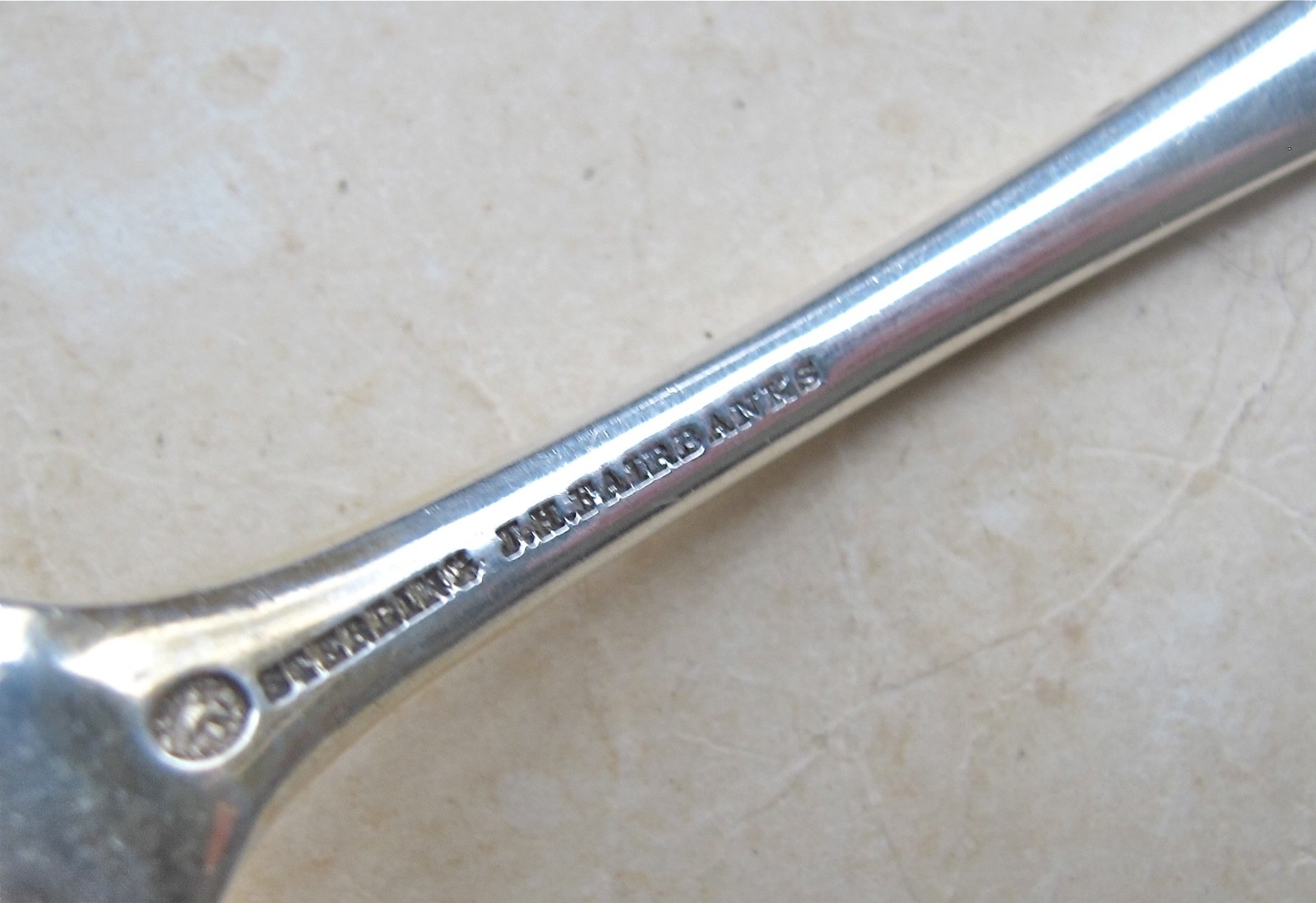 Durgin ☛ RENAISSANCE ☚ Sterling Silver Cheese Scoop 8 1/8″ No Mono Gold Washed