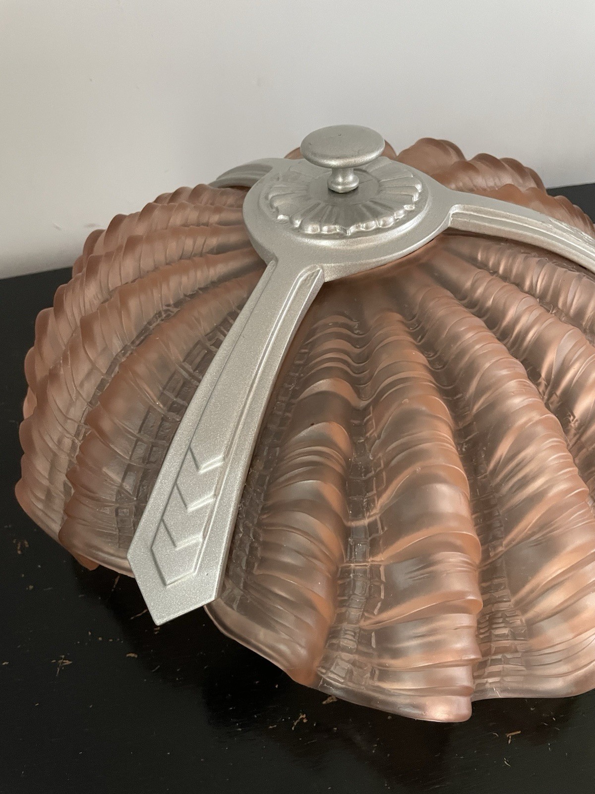 Art Deco Satin Pink Clam Shell Glass Plafonier Ceiling Light Shade
