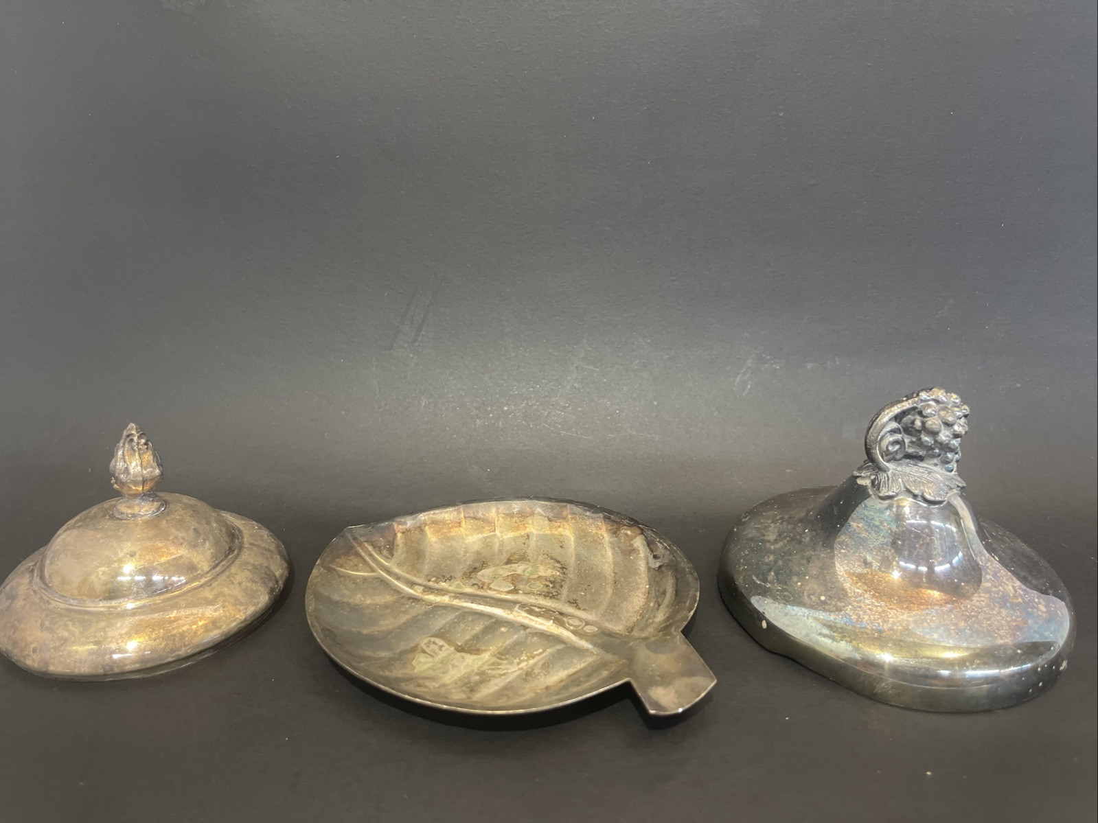Lot Of Rogers Silver Plate Tops And IS Leaf Tray 3 Pieces Included Grapevine