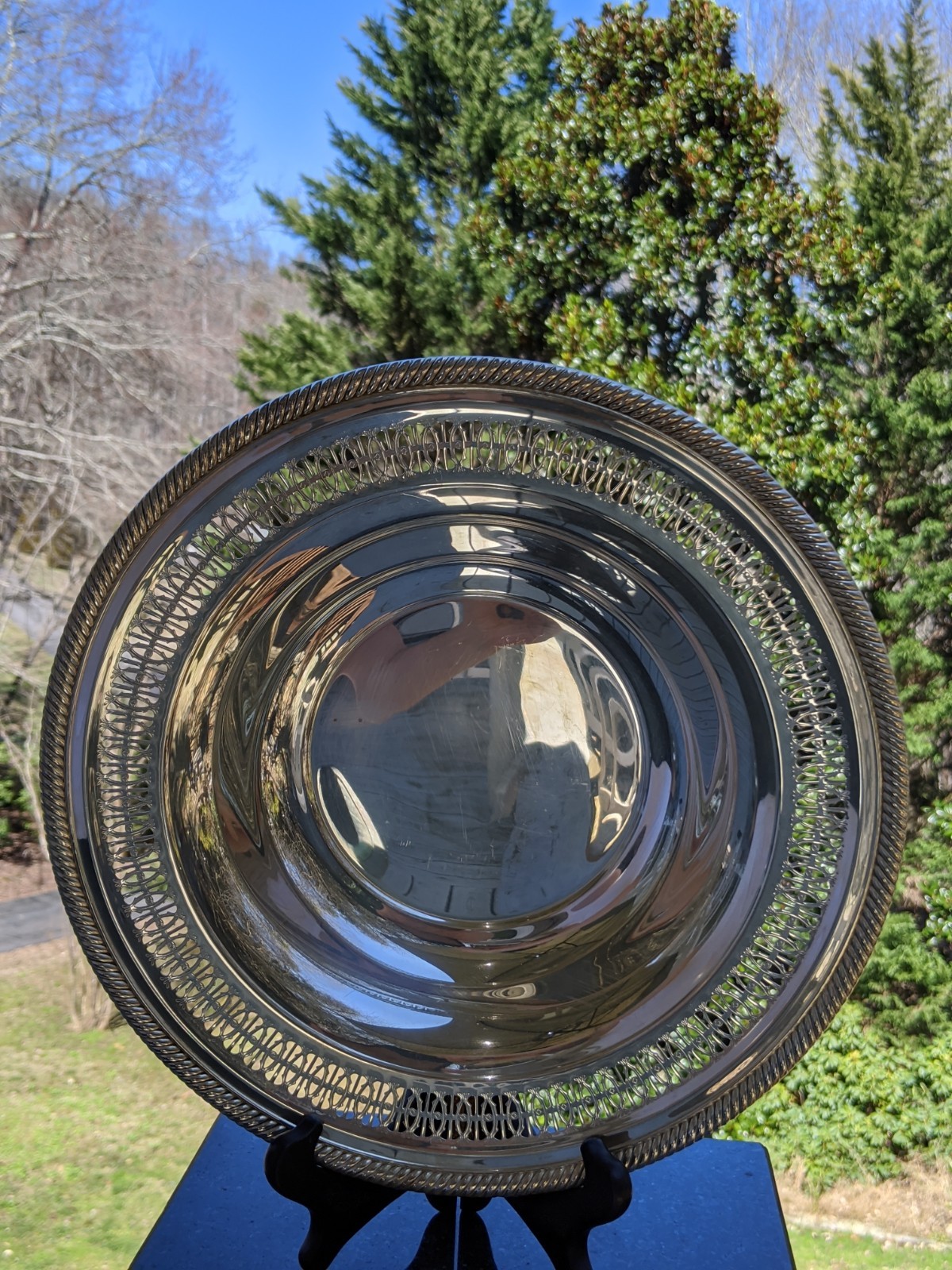 Wm. Rogers & Son 835 Silverplate 12″ Bowl Pierced/Lattice Band Rope-style Border