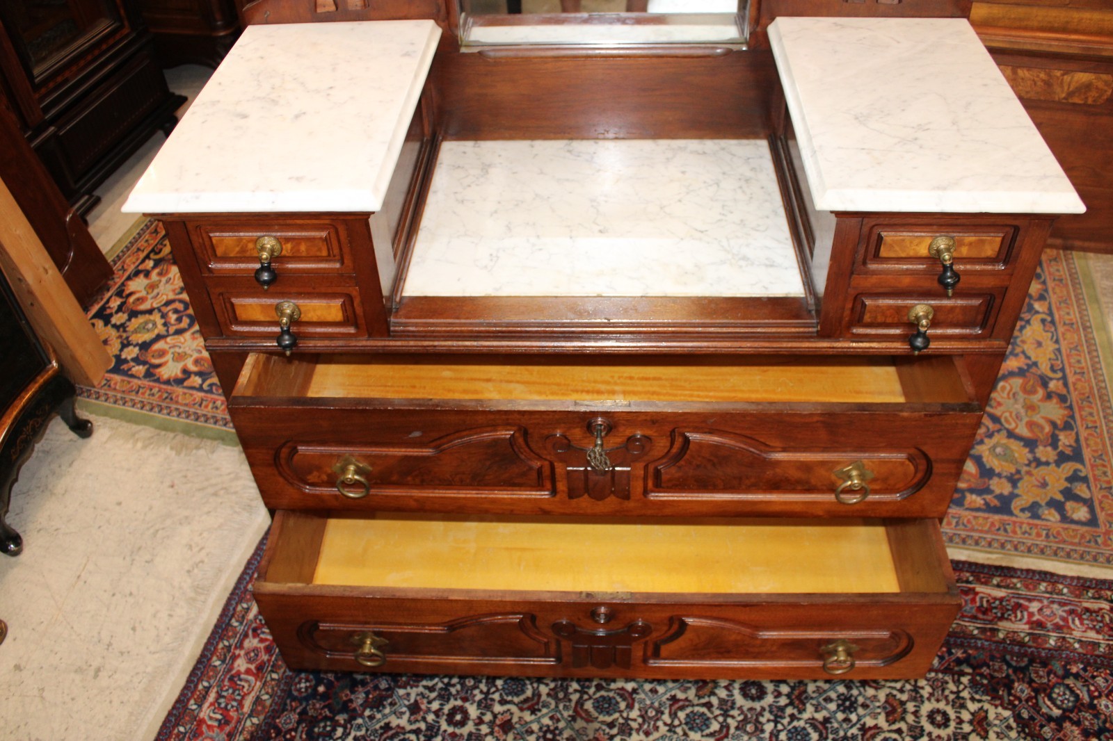 American Antique Eastlake Victorian Mahogany Dresser / Vanity
