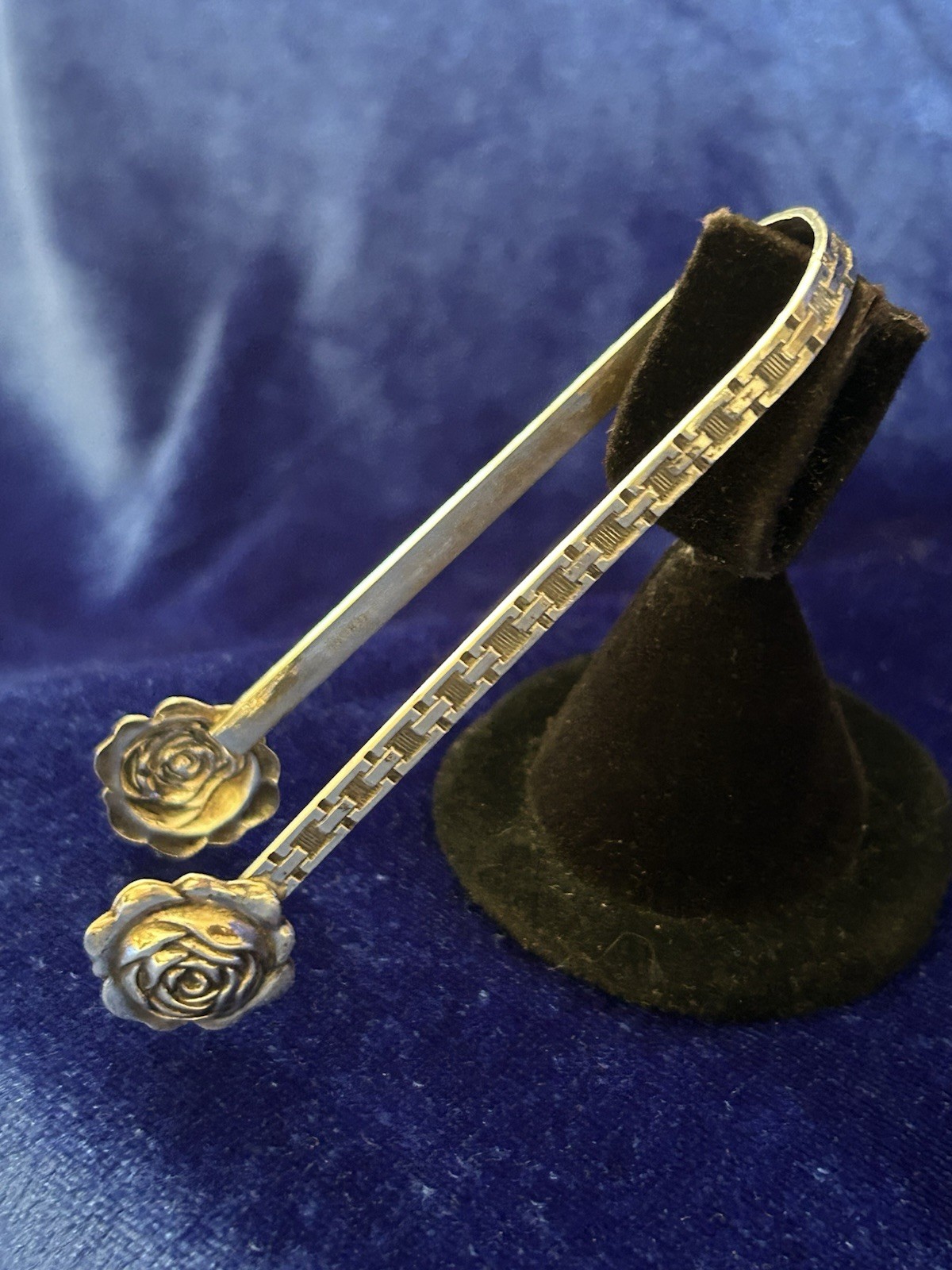 Vintage Estate Sterling Silver Sugar Cube Tongs With Repose Rose Design Nice