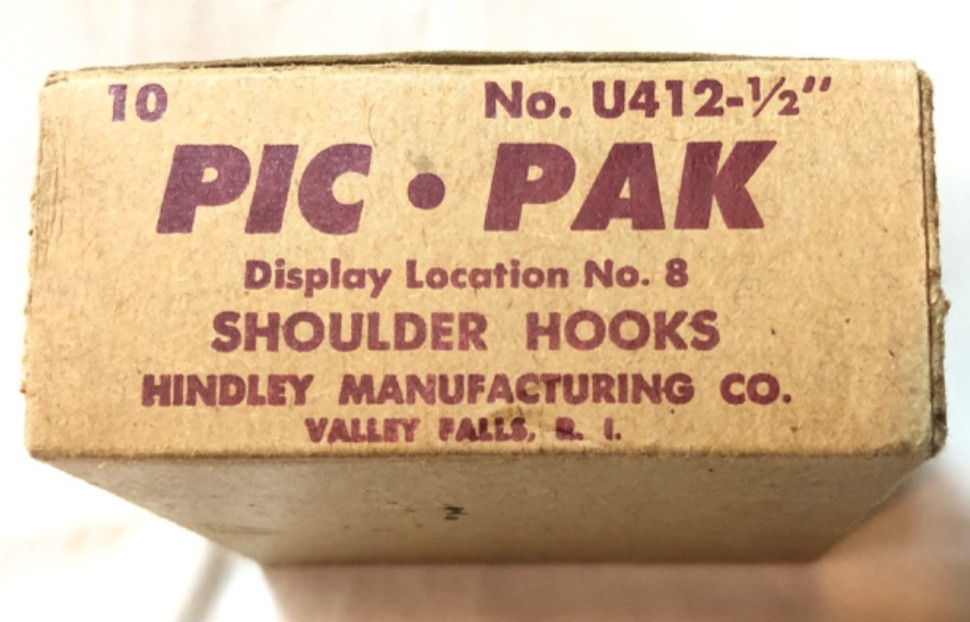 NOS 1950’s HINDLEY Shoulder Hooks U 412 1/2 – 5pcs 9 boxes gold colored A88