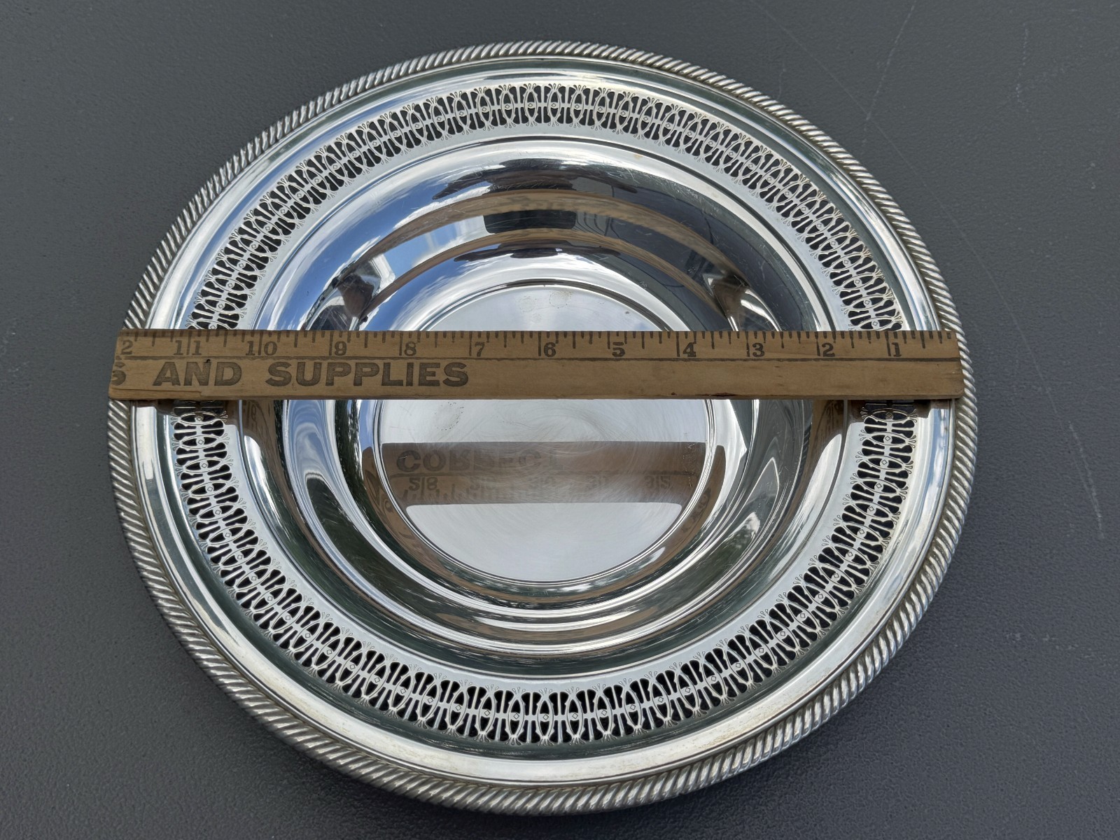 Wm. Rogers & Son 835 Silverplate 12″ Bowl Pierced/Lattice Band Rope-style Border