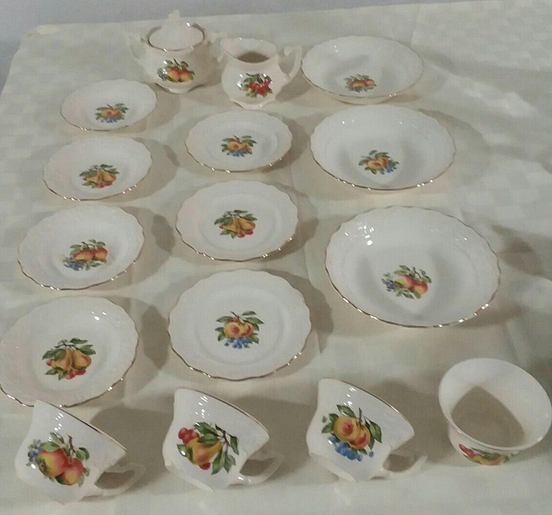 ANTIQUE Warranted 22k China – RARE FRUIT COLLECTION