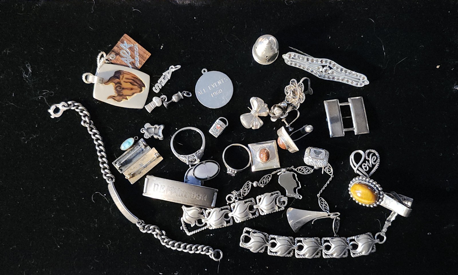 Sterling Silver .925 Wearable Or Scrap Jewelry Earrings Rings Necklace Charms