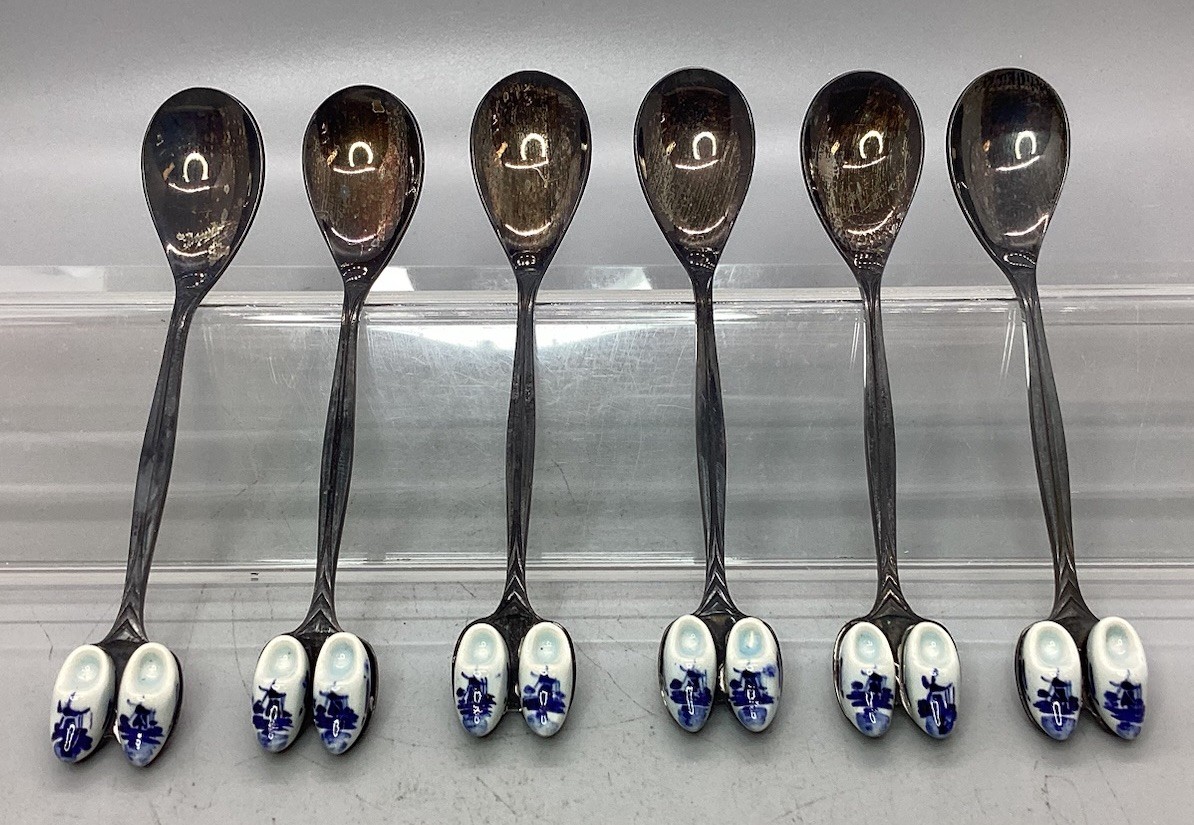 Nieuwpoort Holland Silverworks Dutch Shoes Silver Plate Spoons
