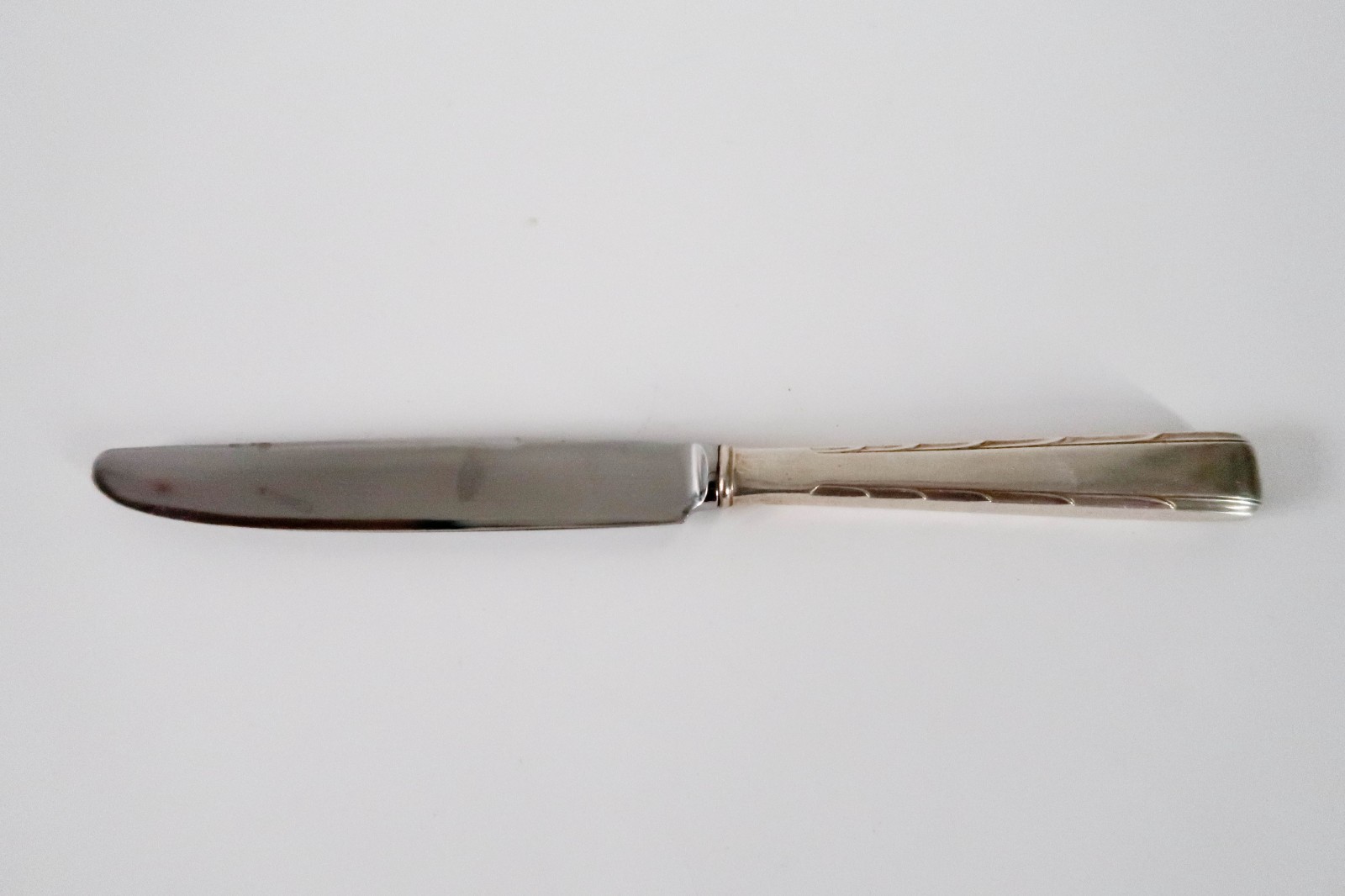 Horizon By EASTERLING Sterling Silver ONE Regular Knife 8 7/8″ Flatware
