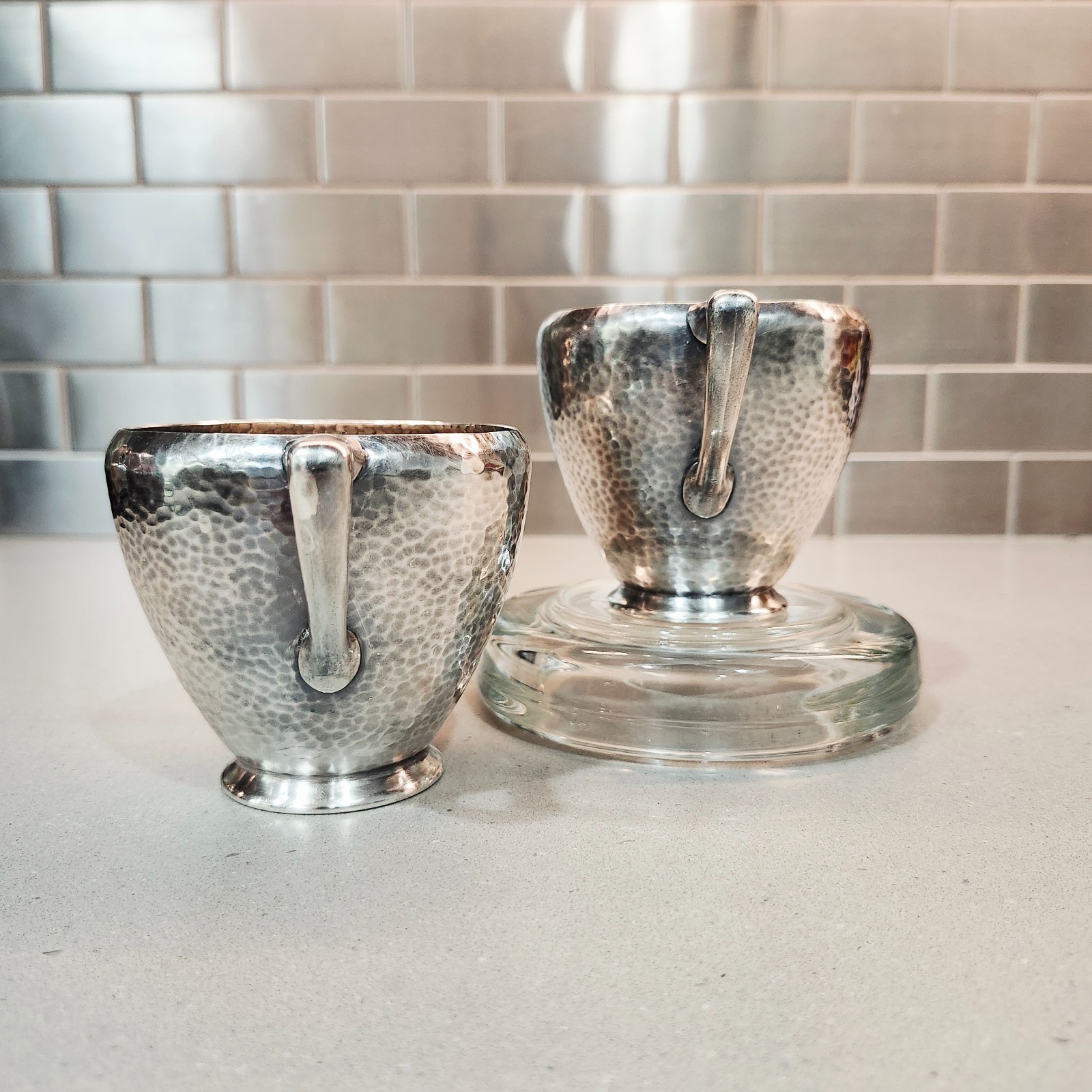 Meriden S.P. Co Vintage Hammered Cream & Sugar Set International Silver Co #3602