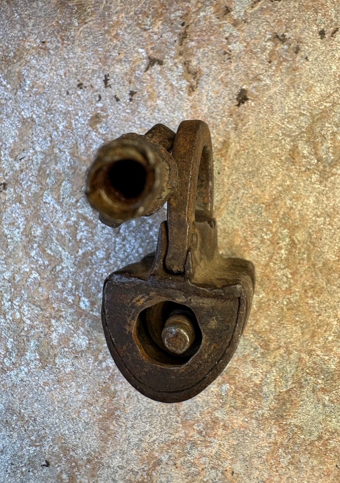 1 Antique Lock & Key (not a guarantee this key fits- maybe yes or no)