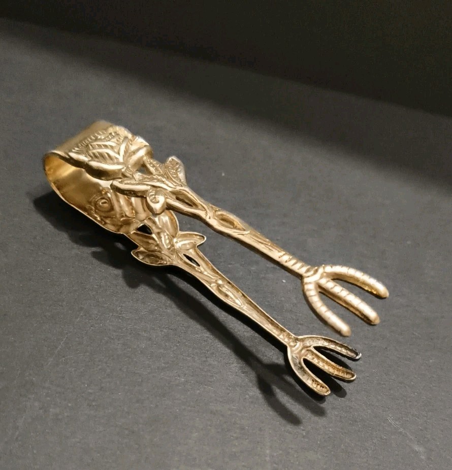Silver Plated Sugar Tongs Floral Rose Claw Ends