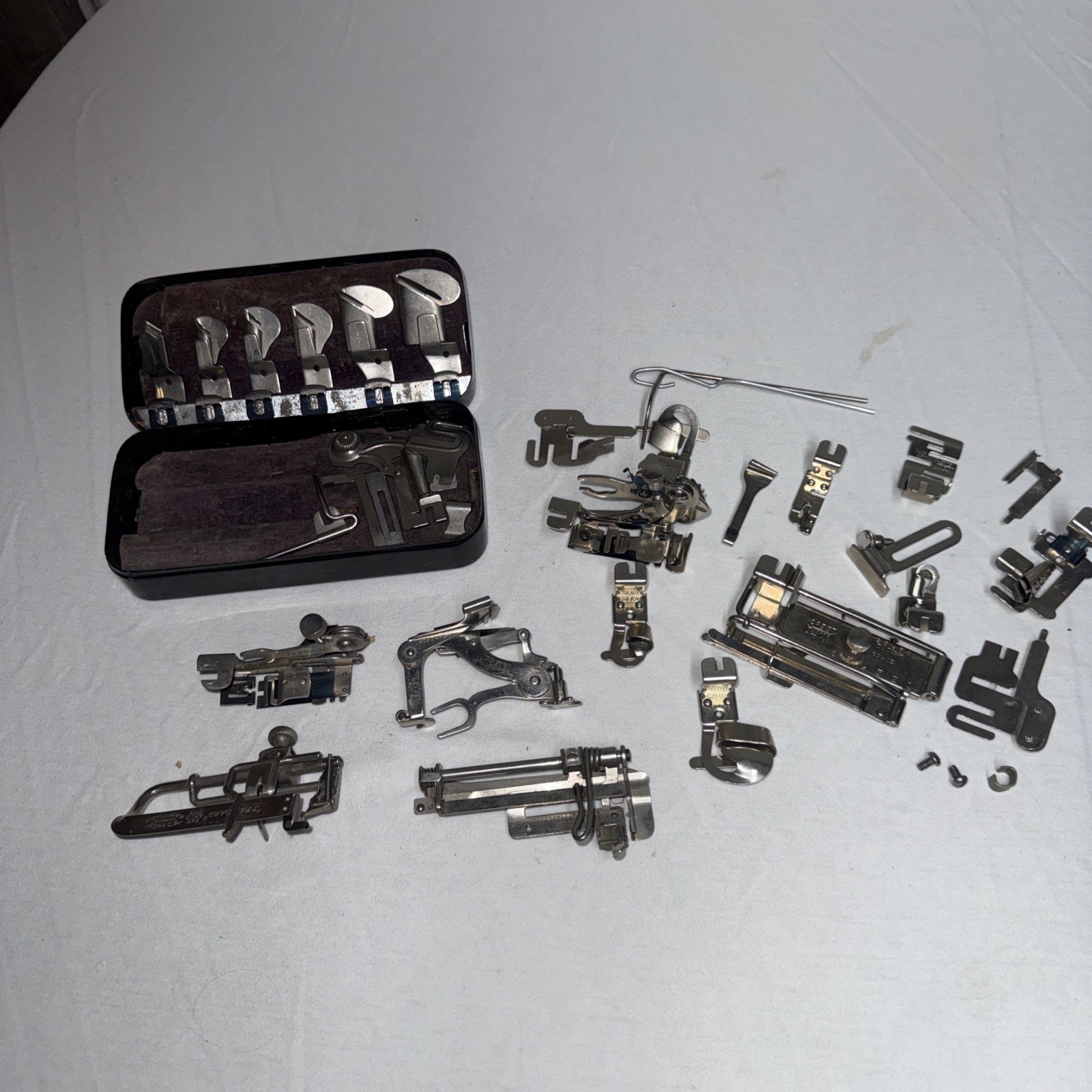 Standard Sewing Machine Antique Attachments Set Pre-1930 E.J. Toof & Greist EUC