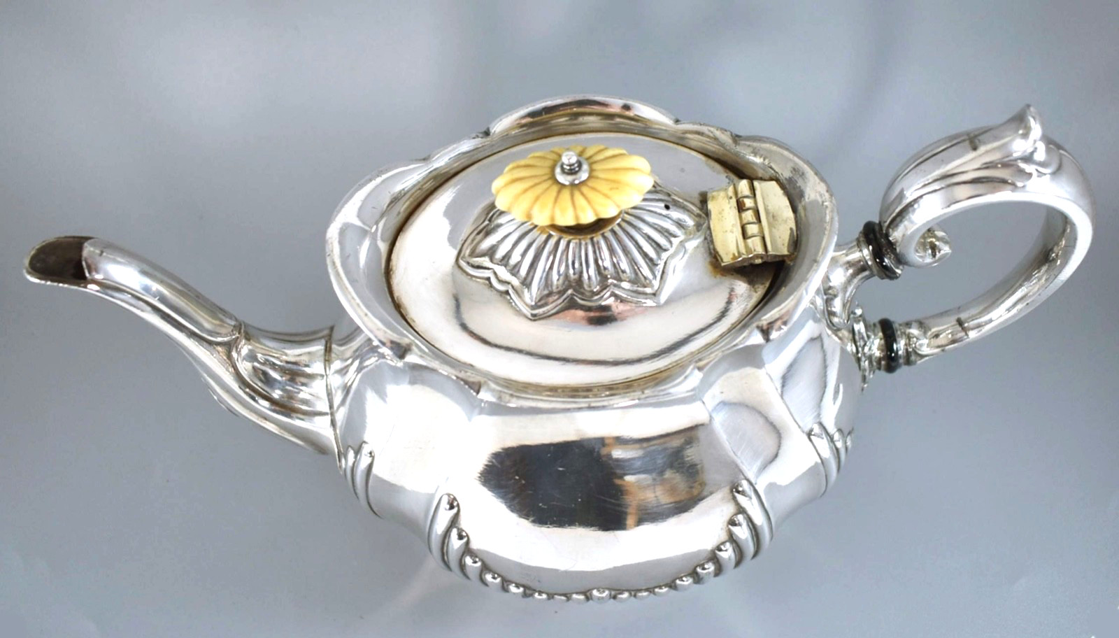 ANTIQUE SILVER PLATE TEAPOT MARK WILLIS & SON c1900