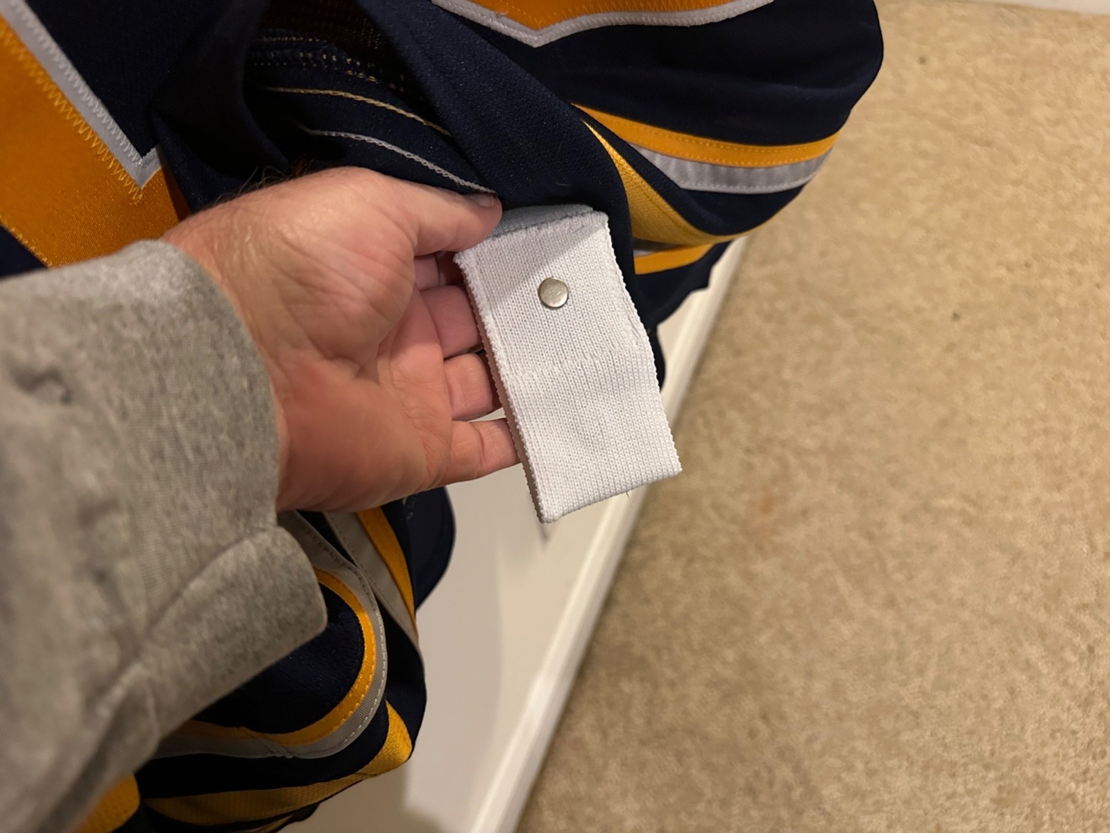 PRO AUTHENTIC 2023-24 SEASON Buffalo Sabres HOCKEY JERSEY SZ. 58