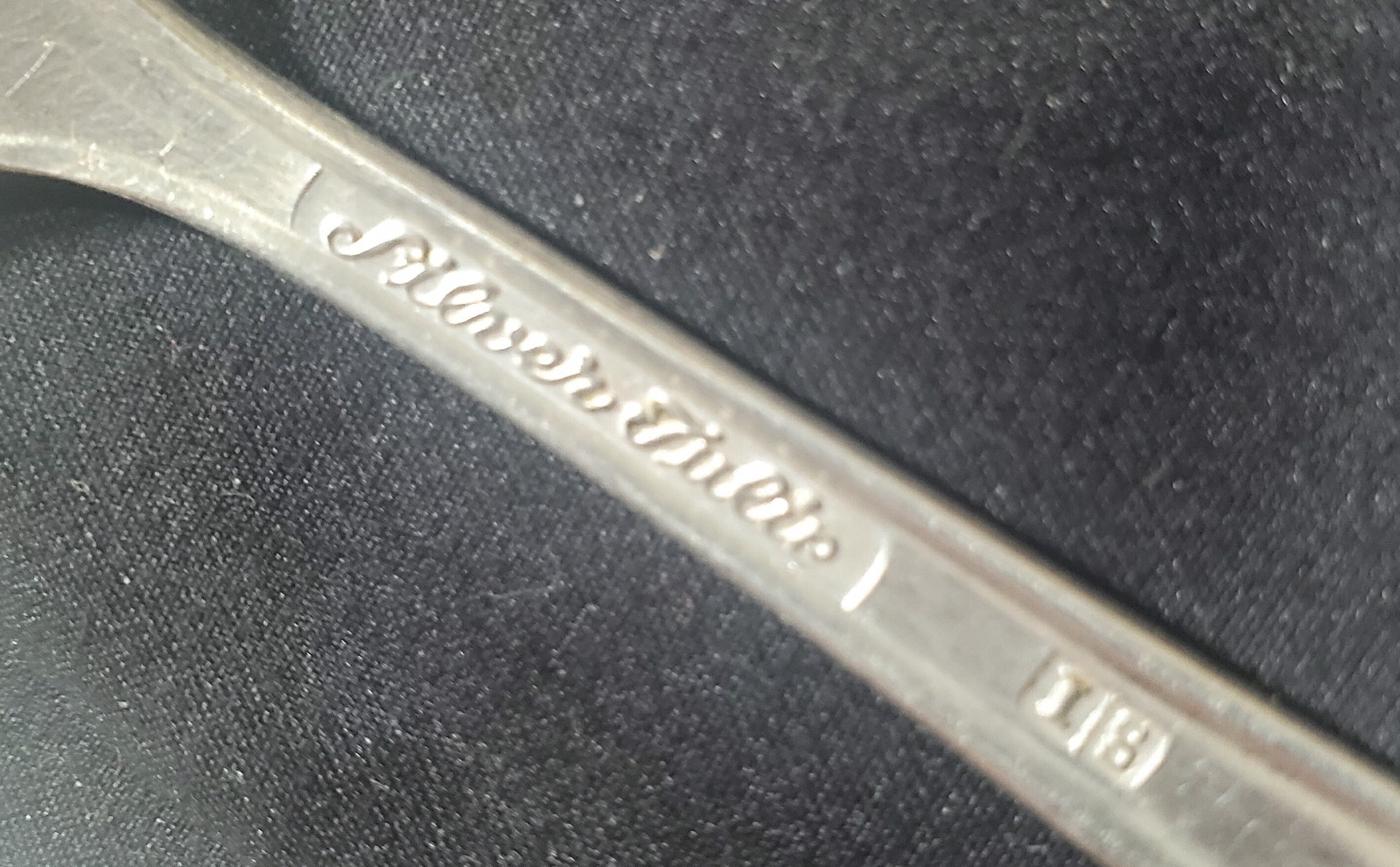 Silver Tulip International Silver Plate Flatware Silverware (25 Piece)