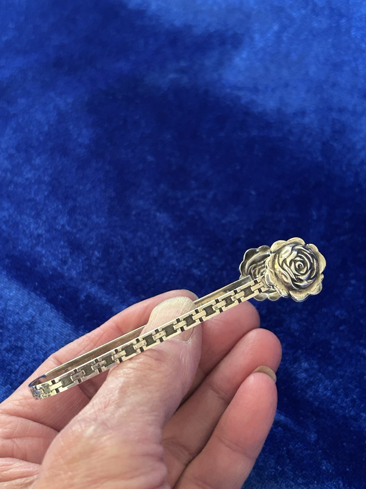 Vintage Estate Sterling Silver Sugar Cube Tongs With Repose Rose Design Nice