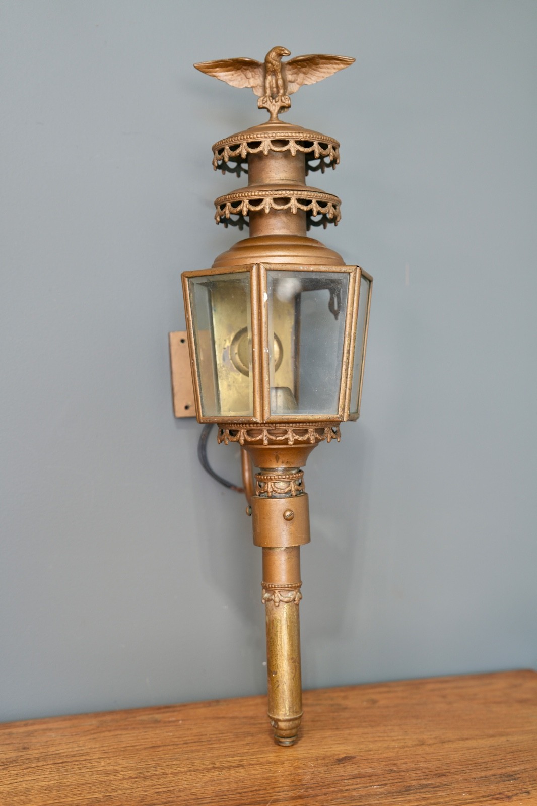 Antique Porch Wall Mount Sconce American Eagle Metal Brass Glass vintage