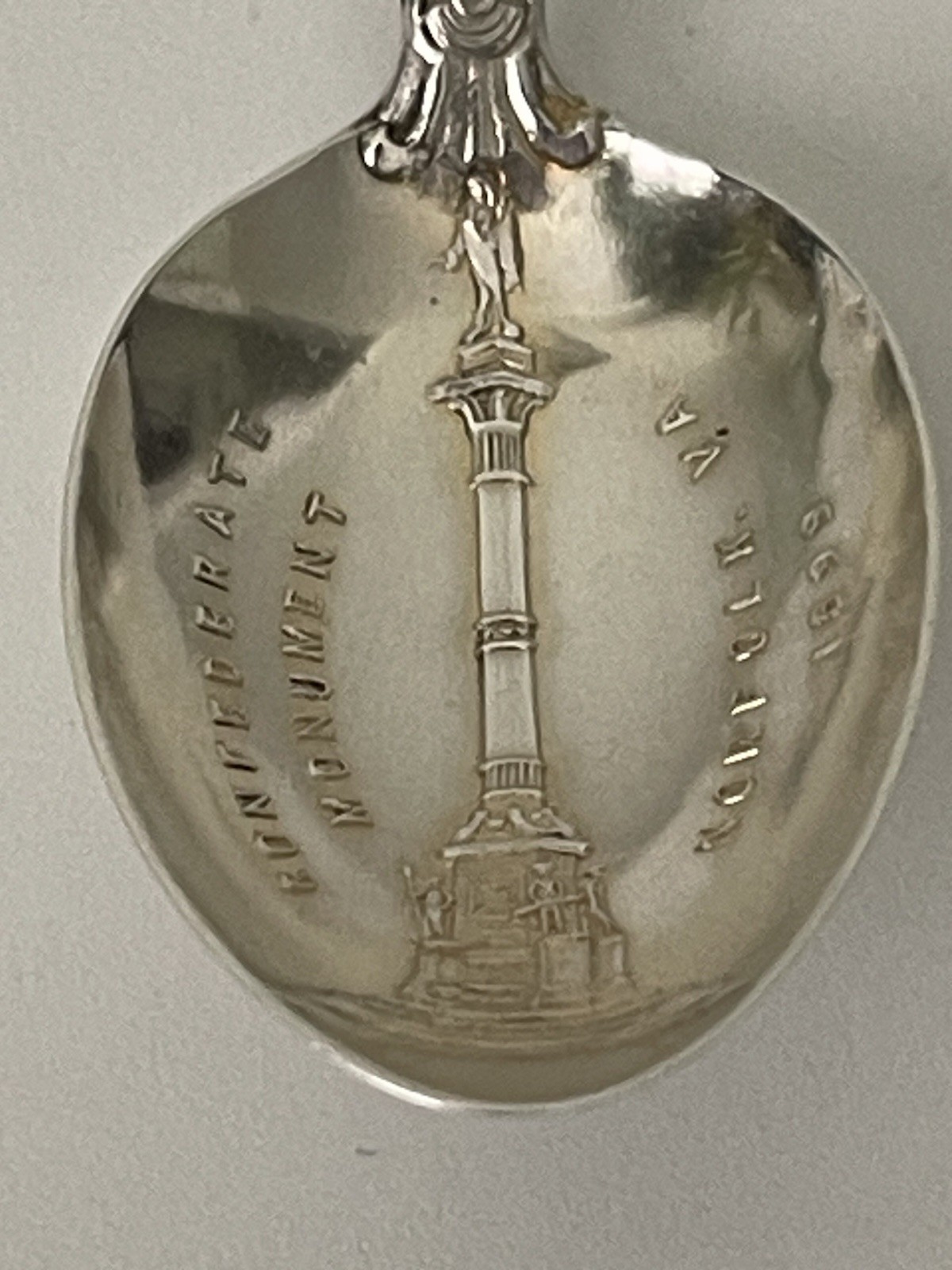 Antique 1899 Sterling Silver Souvenir Spoon Confederate Monument Norfolk, VA 8g