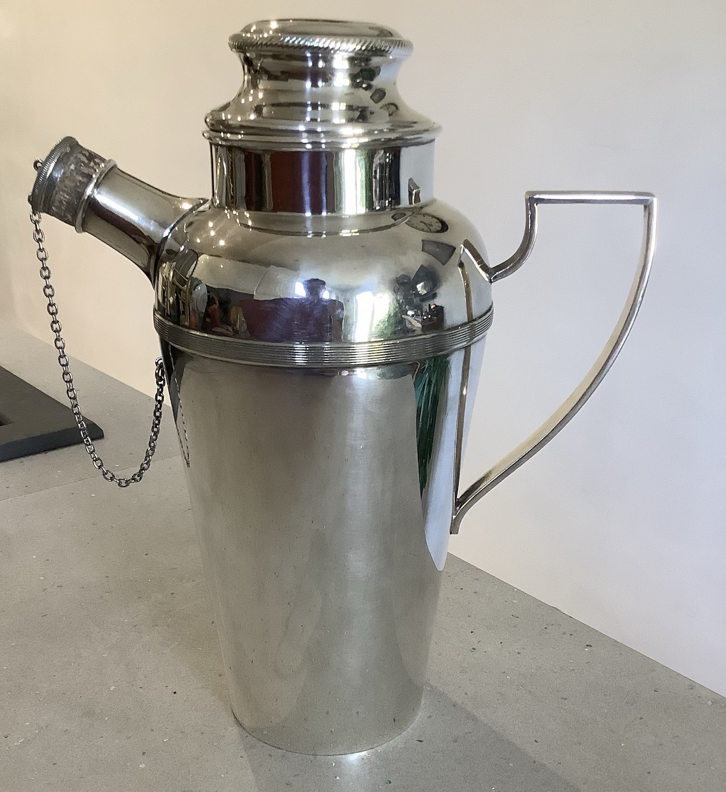 Antique Classic Art Deco Silver Plated Cocktail Shaker. Harrods. 1920s